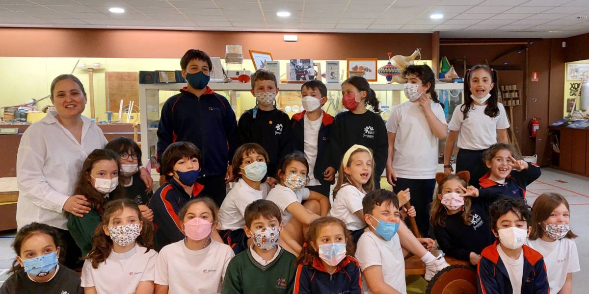 Curso de Jesuitinas en el Museo MELGA de Ponteceso