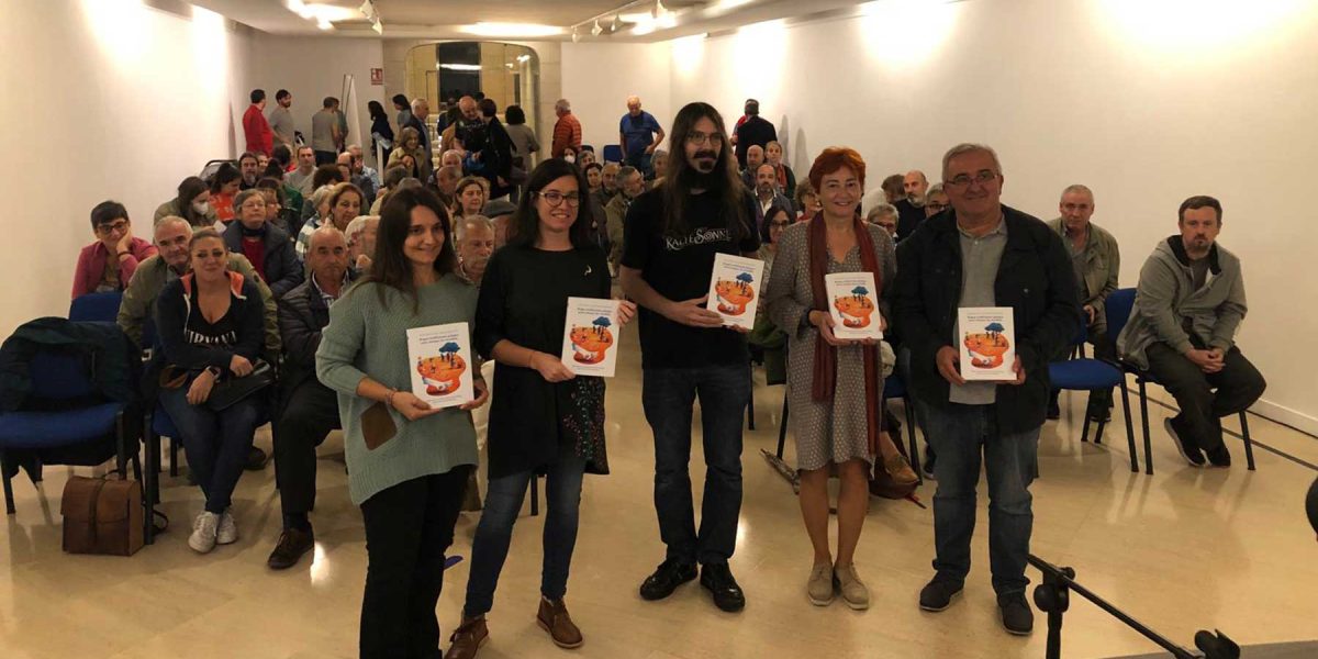 Presentación dun libro de xogos tradicionáis na Deputación de Lugo