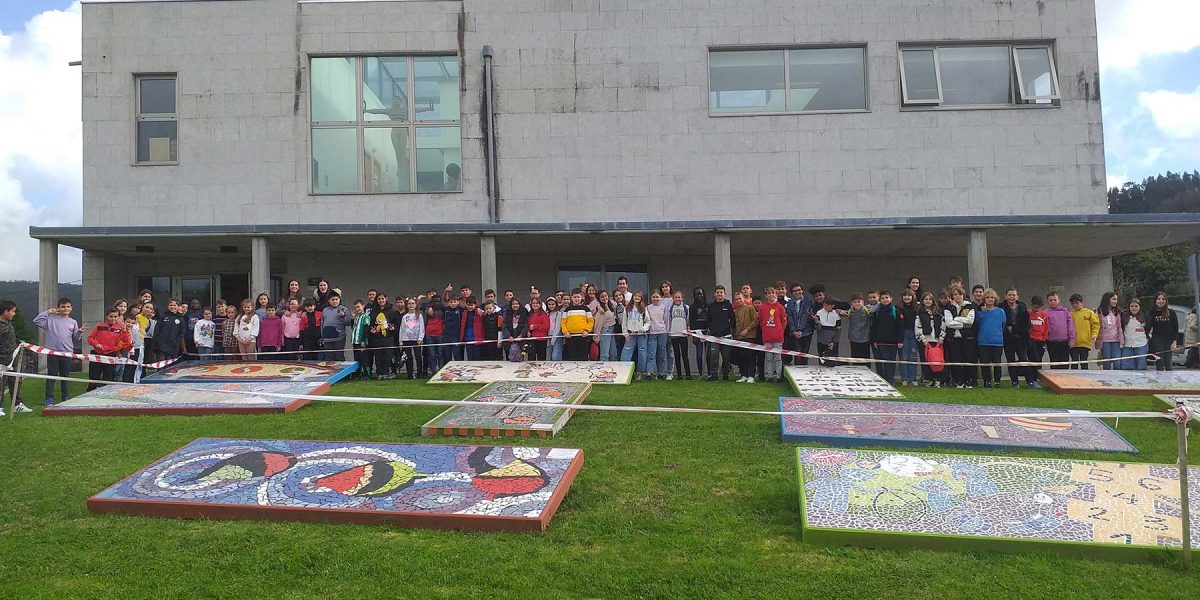 Preto de un cento de alumnos do CPI Cabo Da Area de Laxe voltan a Melga por segundo día en una semana