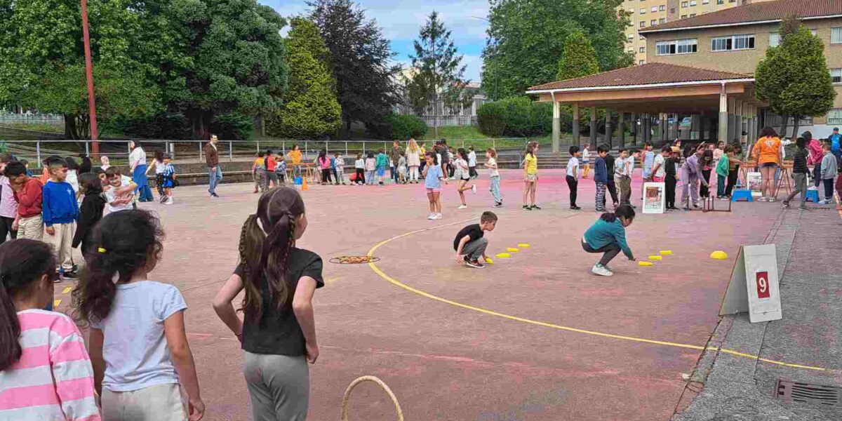 Alumnado del CEIP Sacra Familia